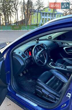 Универсал Opel Insignia 2009 в 