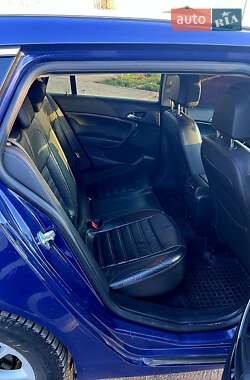 Универсал Opel Insignia 2009 в 