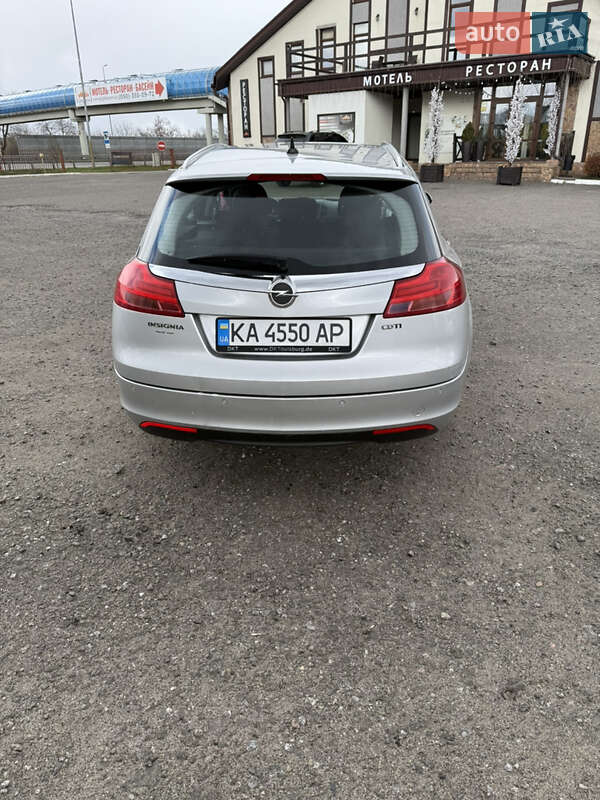 Універсал Opel Insignia 2010 в Василькові
