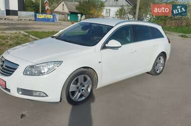 Opel Insignia 2011