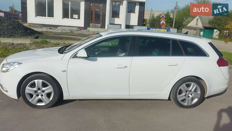 Универсал Opel Insignia 2011 в Луцке фото 2 Универсал Opel Insignia 2011 в Луцке