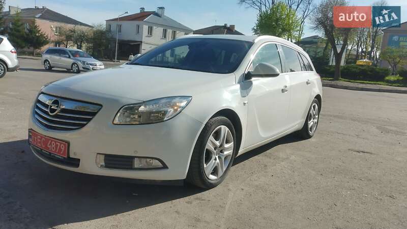 Универсал Opel Insignia 2011 в Луцке фото 14 Универсал Opel Insignia 2011 в Луцке