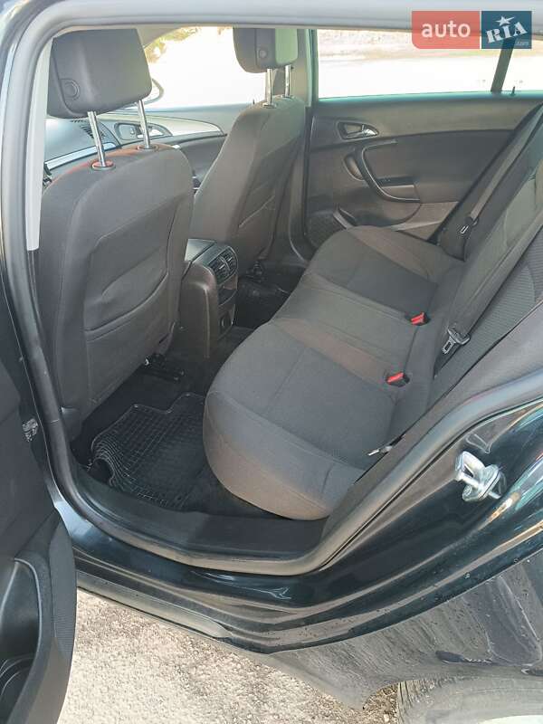 Универсал Opel Insignia 2014 в Львове