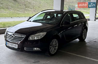 Універсал Opel Insignia 2012 в 