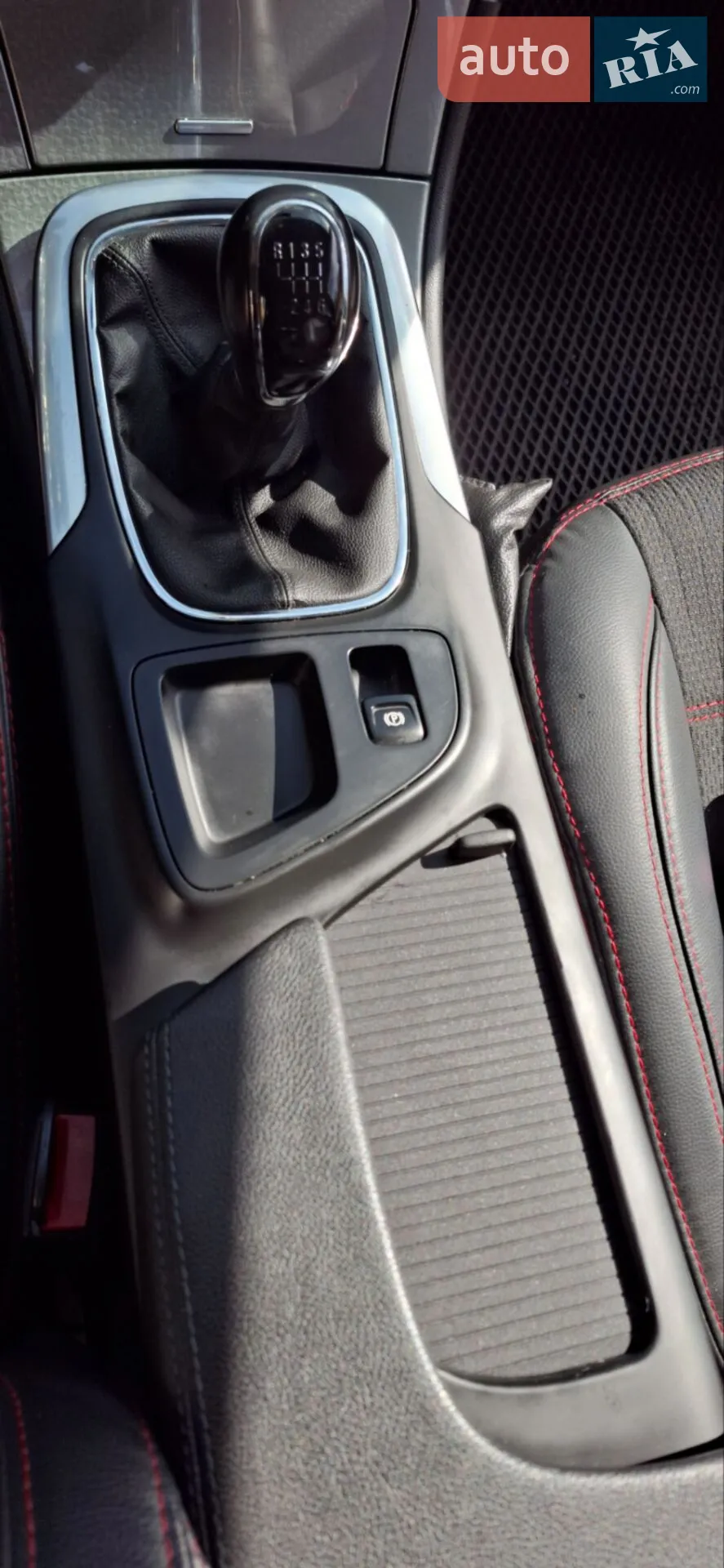 2015 Opel Insignia - мініатюра 16