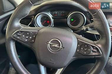 Универсал Opel Insignia 2018 в 