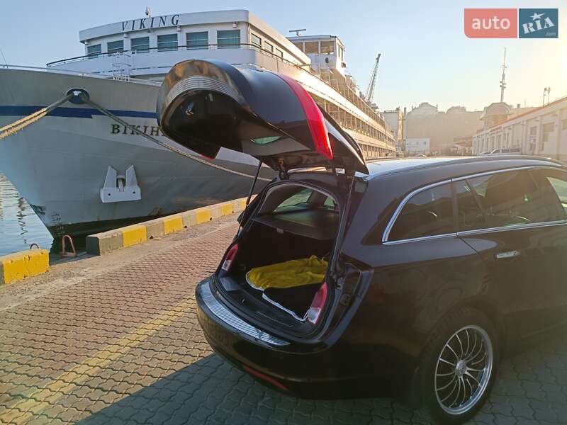 Універсал Opel Insignia 2011 в Одесі фото 24 Універсал Opel Insignia 2011 в Одесі