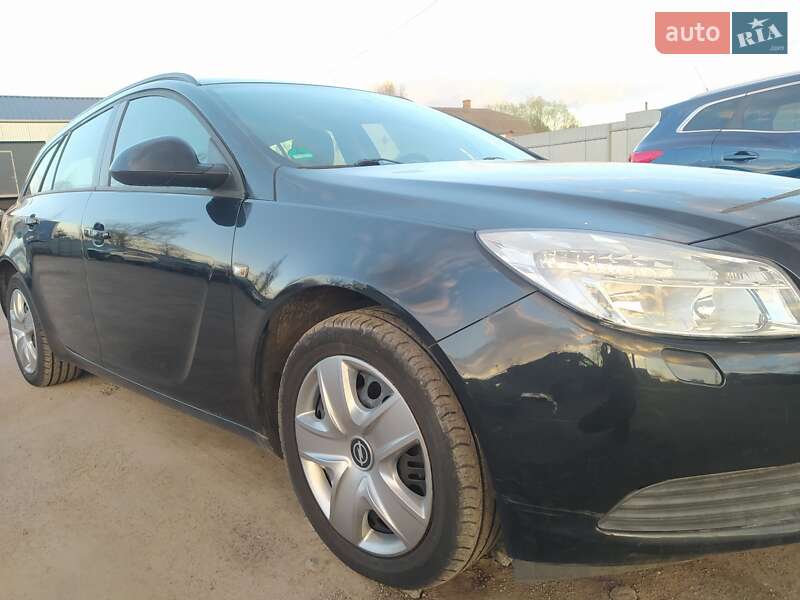 Універсал Opel Insignia 2012 в Дубні
