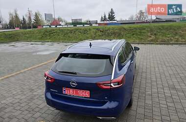 Универсал Opel Insignia 2020 в 