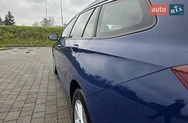 Универсал Opel Insignia 2020 в 