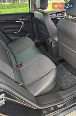 Універсал Opel Insignia 2011 в 