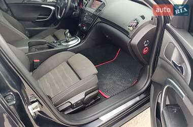 Лифтбек Opel Insignia 2010 в 