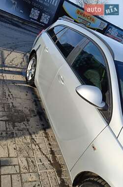 Универсал Opel Insignia 2012 в 