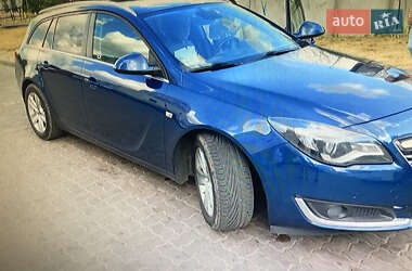 Универсал Opel Insignia 2014 в 
