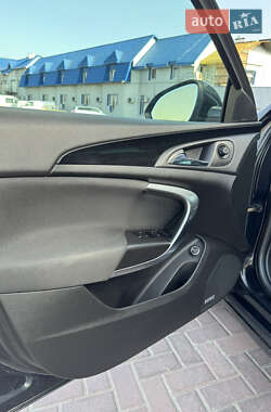 Універсал Opel Insignia 2011 в 