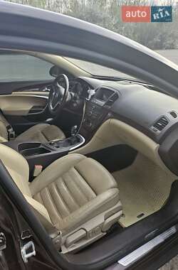Лифтбек Opel Insignia 2010 в 