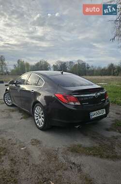 Лифтбек Opel Insignia 2010 в 
