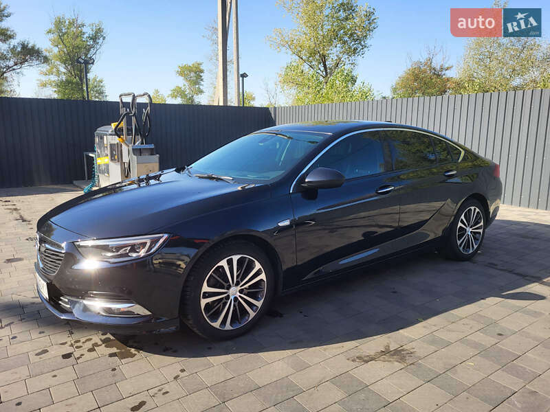 Лифтбек Opel Insignia 2018 в Павлограде