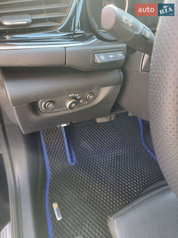 Лифтбек Opel Insignia 2018 в Павлограде