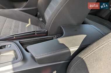 Универсал Opel Insignia 2014 в 