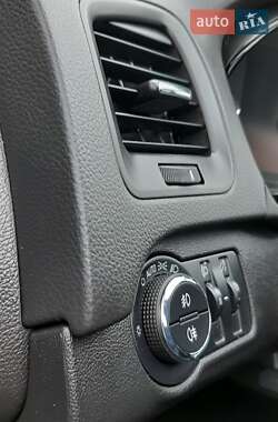 Універсал Opel Insignia 2014 в 