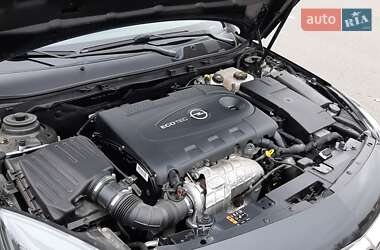 Універсал Opel Insignia 2014 в 