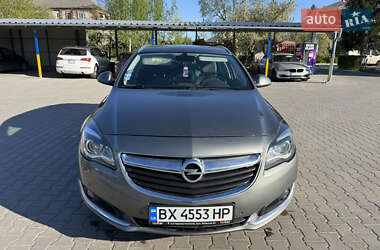 Универсал Opel Insignia 2017 в 