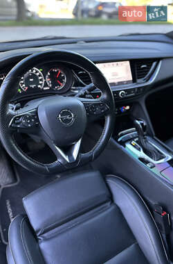 Лифтбек Opel Insignia 2018 в 