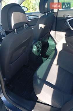 Универсал Opel Insignia 2009 в 