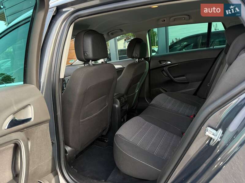 Универсал Opel Insignia 2014 в Ровно