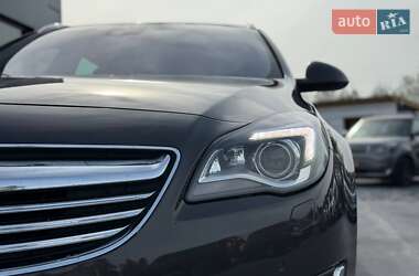 Универсал Opel Insignia 2014 в 