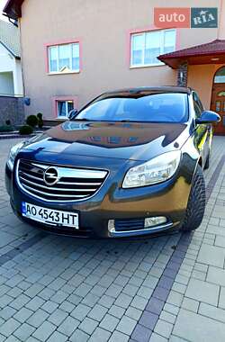 Ліфтбек Opel Insignia 2012 в Іршаві