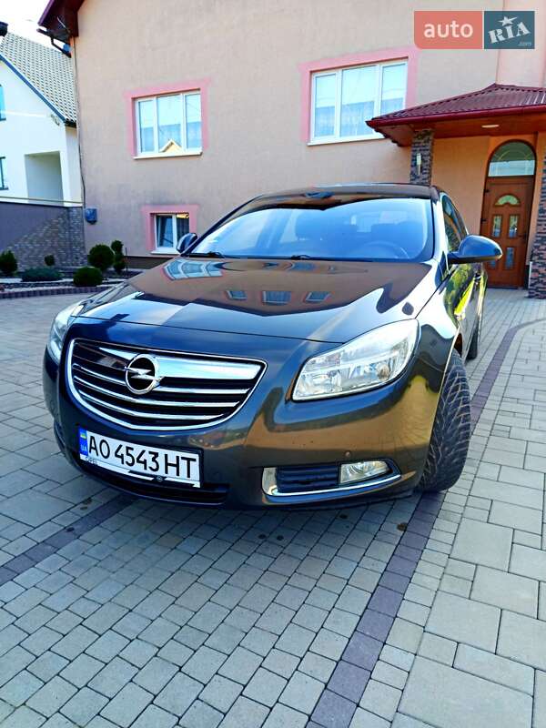Opel Insignia 2012