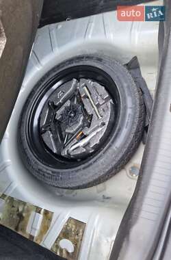 Седан Opel Insignia 2011 в 