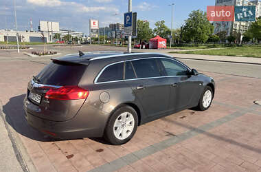 Універсал Opel Insignia 2013 в 