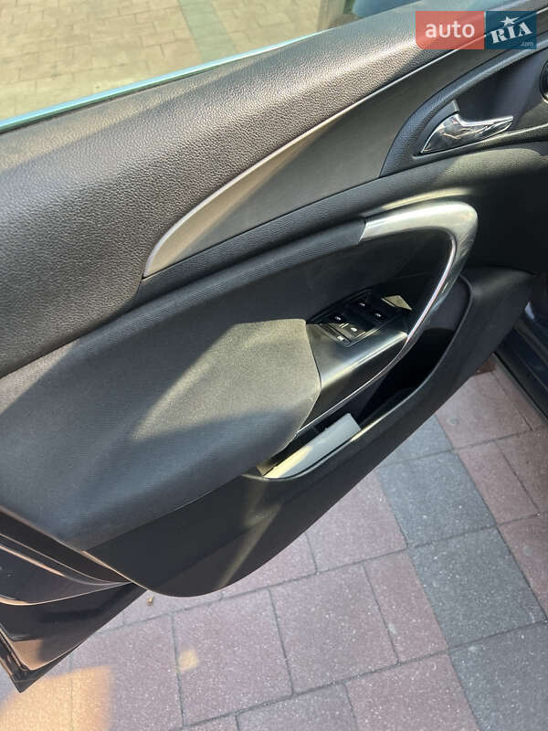 Универсал Opel Insignia 2013 в Ивано-Франковске