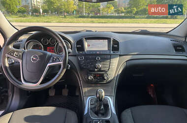 Універсал Opel Insignia 2013 в 