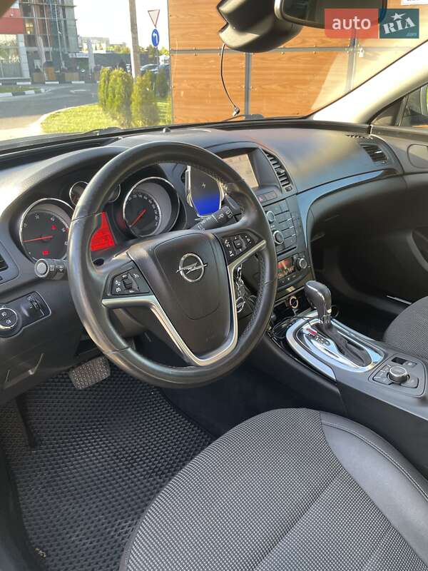 Універсал Opel Insignia 2012 в Львові