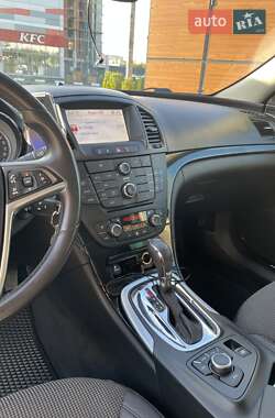Універсал Opel Insignia 2012 в 