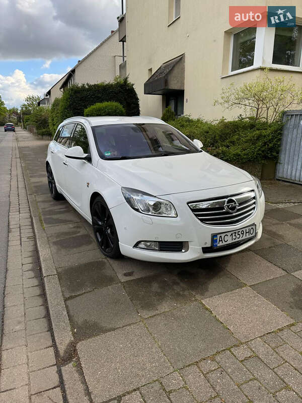 Opel Insignia 2012
