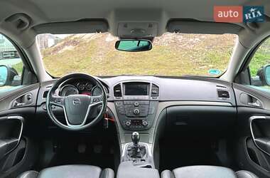 Универсал Opel Insignia 2013 в 