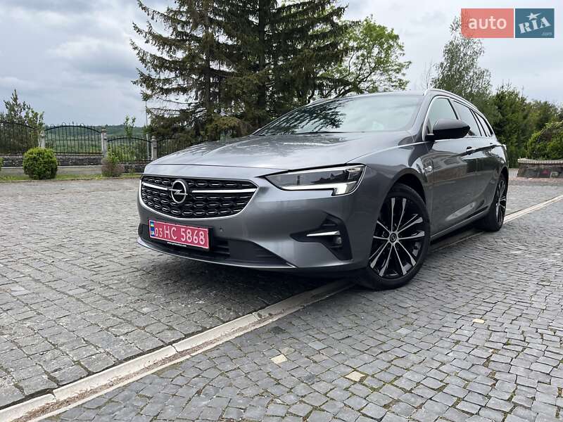 Opel Insignia 2021