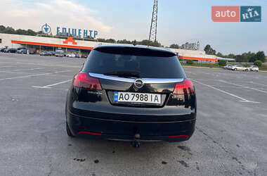 Універсал Opel Insignia 2012 в 
