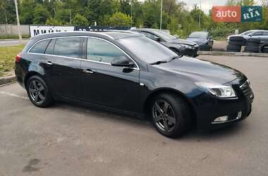 Универсал Opel Insignia 2010 в Киеве