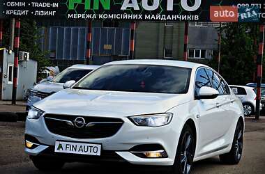 Седан Opel Insignia 2017 в Черкасах
