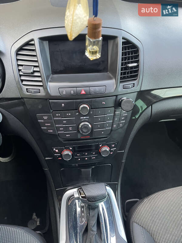 Універсал Opel Insignia 2010 в Львові
