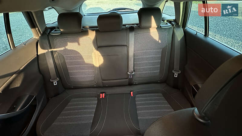 Универсал Opel Insignia 2012 в Гадяче