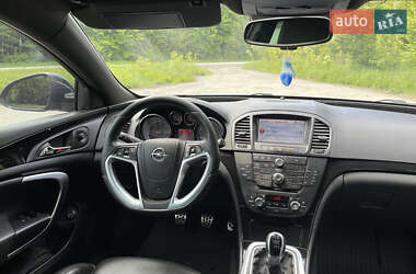 Универсал Opel Insignia 2011 в 