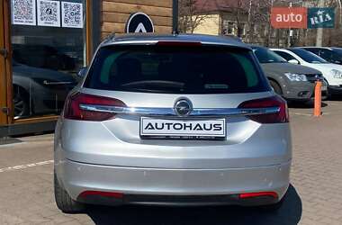 Универсал Opel Insignia 2014 в 