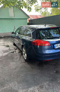 Універсал Opel Insignia 2011 в 